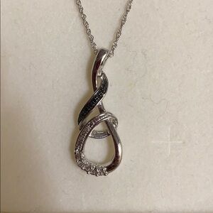 NWT Black & Silver  pendant with 18” chain